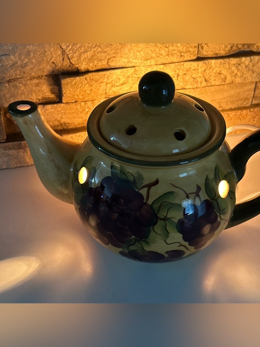 2 Piece Grape Vine Themed Home Decor Tea Pot Style Electric Candle Warmer Cozy - Picture 12 of 13